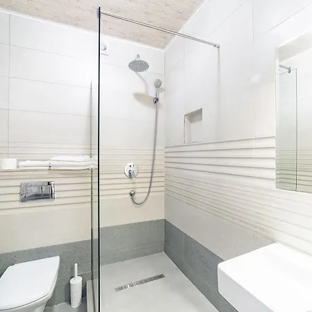 Leku Hotel Bukoveľ
